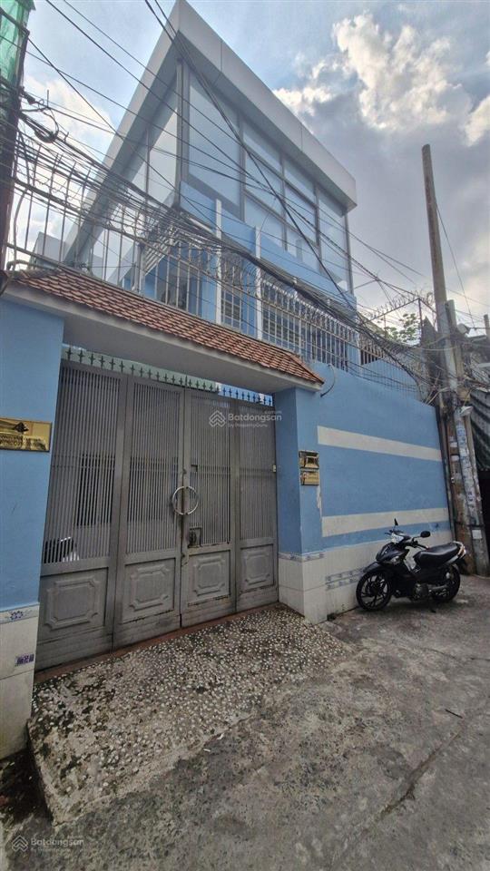 Hẻm tải quay đầu trần tấn sát mũi tàu cộng hòa dt khủng 158m2 8mx20m f.tân sơn nhichỉ 15.5 tỷ.