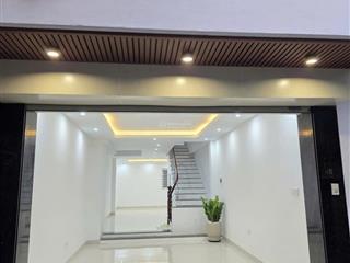 Siêu phẩm lê trọng tấn  phân lô quân đội  ô tô 7 chỗ vào nhà  có ô chờ thang máy