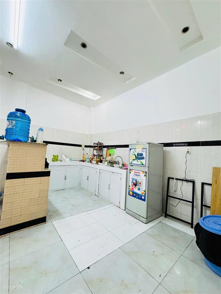 Bán nhà hẻm đường bùi minh trực phường 6 quận 8 dt10x5m 2 tầng 4,48 tỷ