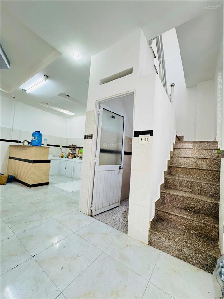 Bán nhà hẻm đường bùi minh trực phường 6 quận 8 dt10x5m 2 tầng 4,48 tỷ