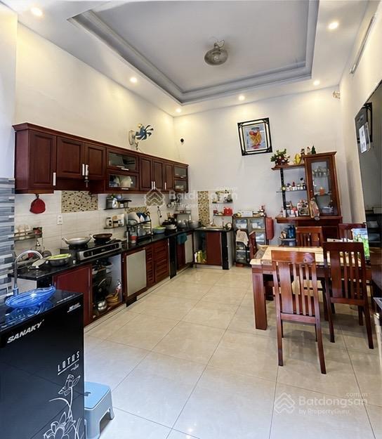 Đường tân mỹ q7, nhà đẹp 4 tầng 6pn, dt 4.4x25m, 1 sẹc, hẻm xe hơi, ngay đh marketing chỉ 12 tỷ xíu
