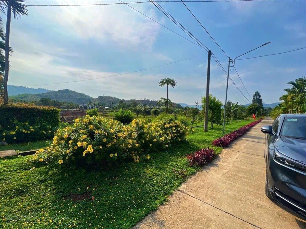 Đạ tẻh, lâm đồng bán lô đất 284m2 sẵn thổ cư đường ô tô né nhau giá 279tr