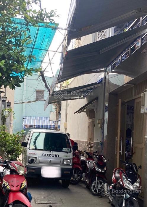 17,x tỷ  220 đất, ngang ~8m, hẻm 4m sát mt dương quảng hàm tiện xây chdv