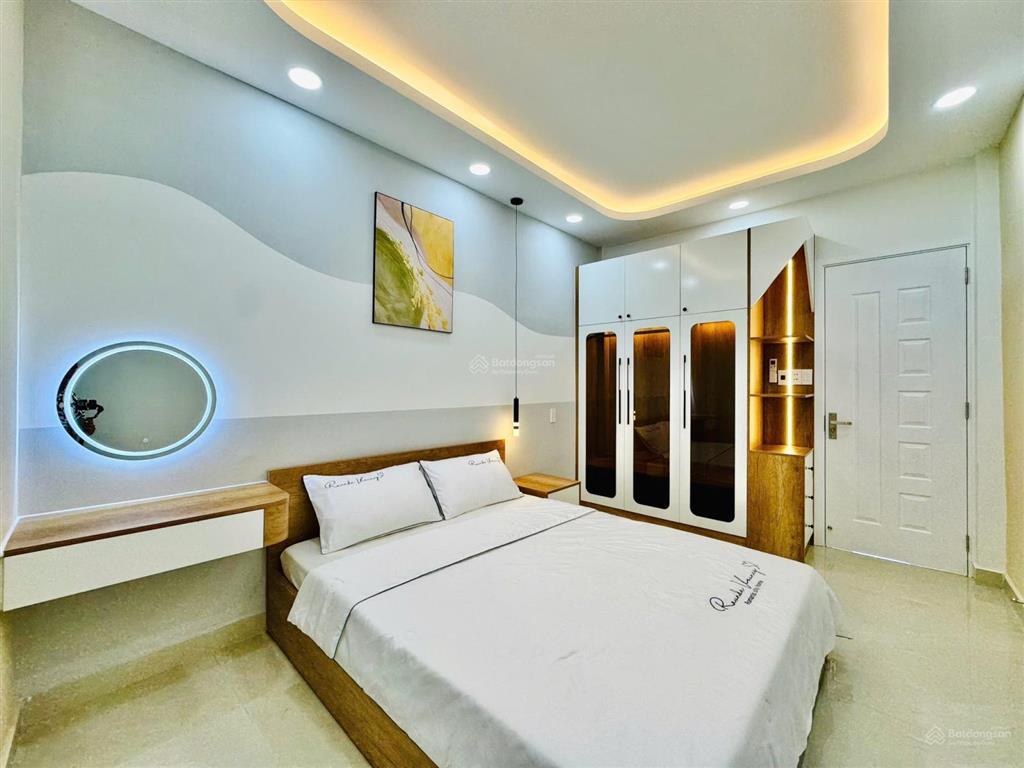 Cơ hội hiếm nhà rẻ nhất thị trường ngay lê văn sỹ, q.3 3tỷ54 75m2.shr có ngân hàng hỗ trợ cho vay