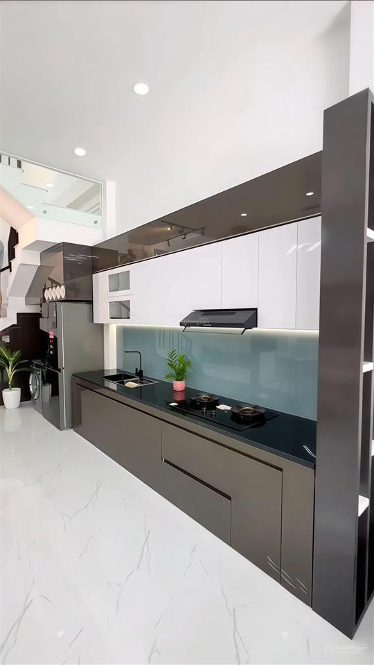 Cơ hội hiếm nhà rẻ nhất thị trường ngay hòa hảo, q.10 2tỷ35 95m2.shr có ngân hàng hỗ trợ cho vay