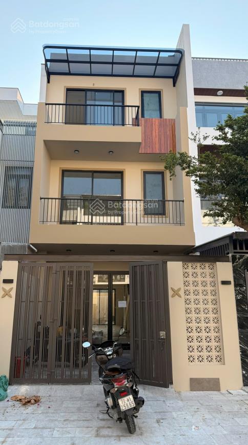 Chủ cần tiền bán gấp nhà thị trường ngay thảo điền, q.2 7tỷ15 90m2.shr có ngân hàng hỗ trợ cho vay