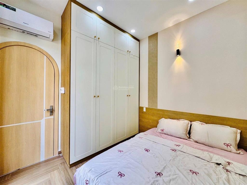 Chủ cần bán gấp nhà giá rẻ thị trường ngay đội cung, q.11 6tỷ7 65m2.shr ngân hàng hỗ trợ cho vay