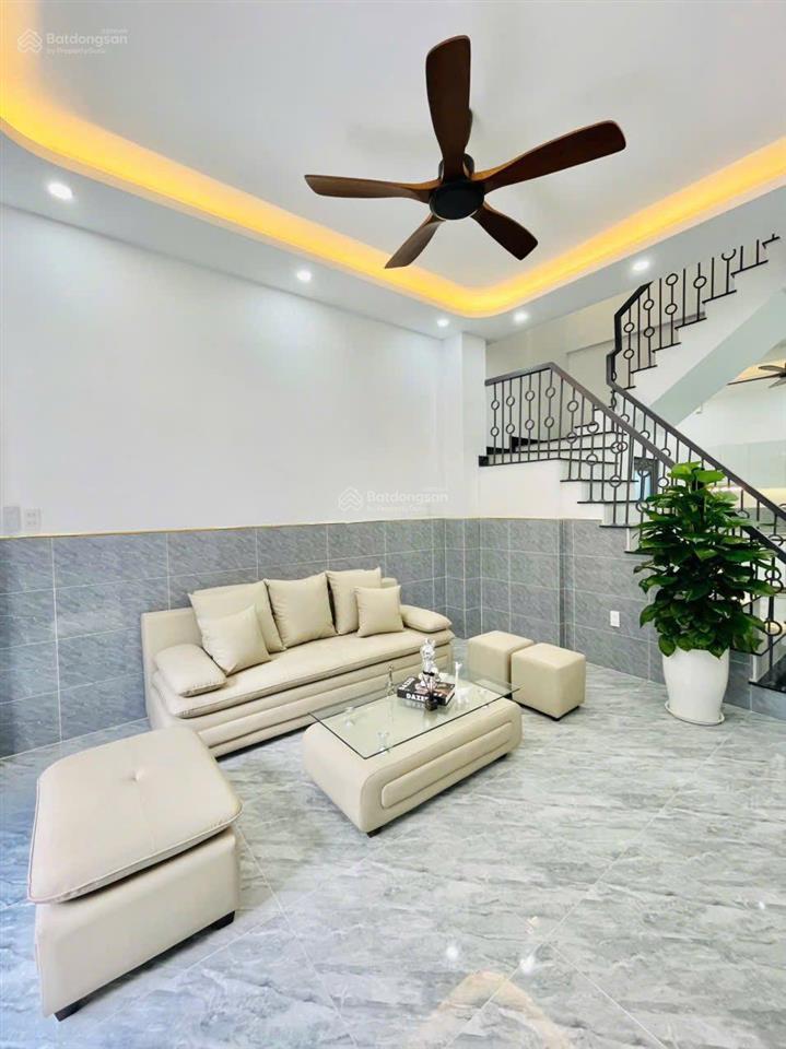 Chủ cần bán gấp nhà rẻ thị trường ngay trần đình xu, q. tân bình 60m2. shr hẻm xe hơi ra vào