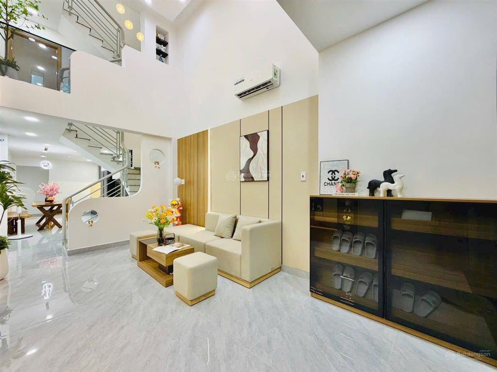 Cơ hội hiếm nhà rẻ nhất thị trường ngay trần khắc chân, q.1 6tỷ92 85m2.shr hẻm xe hơi ra vào