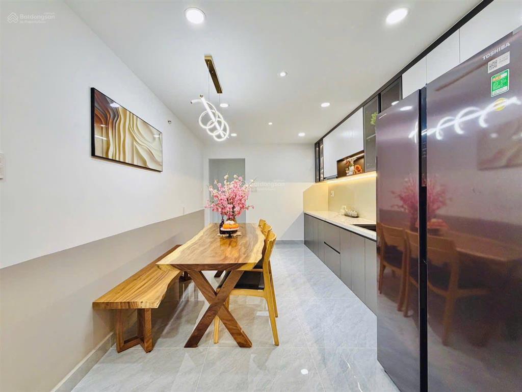 Cơ hội hiếm nhà rẻ nhất thị trường ngay trần khắc chân, q.1 6tỷ92 85m2.shr hẻm xe hơi ra vào