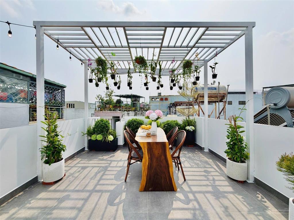 Cơ hội hiếm với nhà rẻ nhất thị trường ngay đoàn thị điểm, q.phú nhuận 5tỷ14 65m2.shr hẻm xe hơi