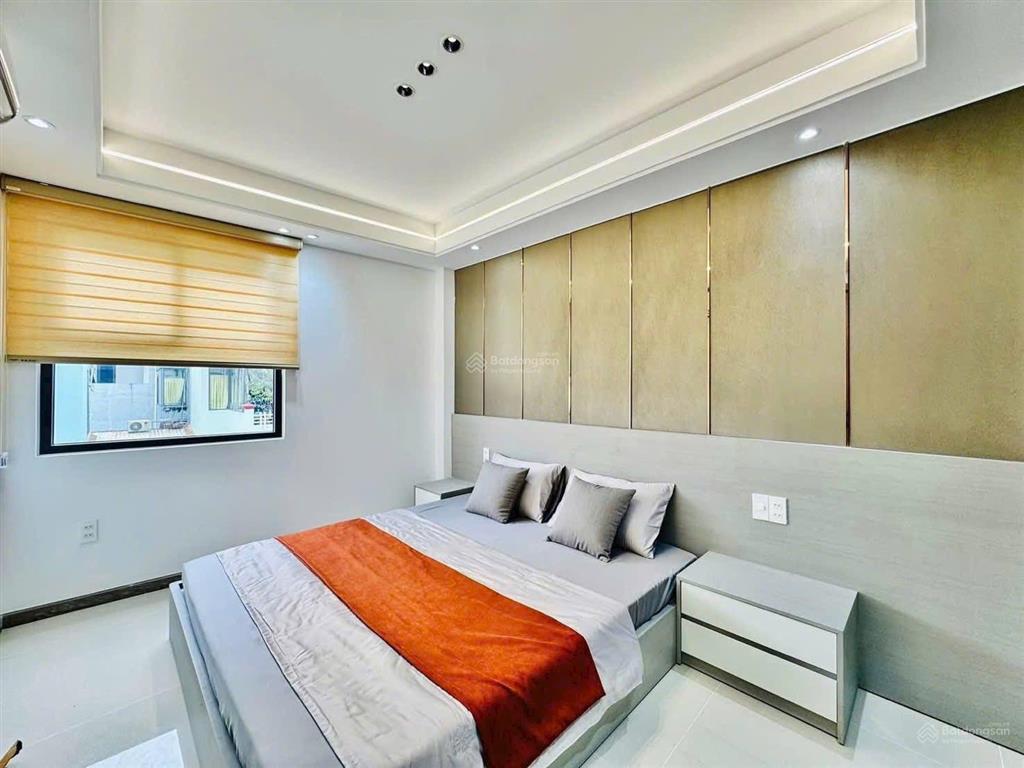 Cơ hội hiếm nhà rẻ nhất thị trường ngay nguyễn kiệm, q. phú nhuận 66m2. shr hẻm thông xe hơi