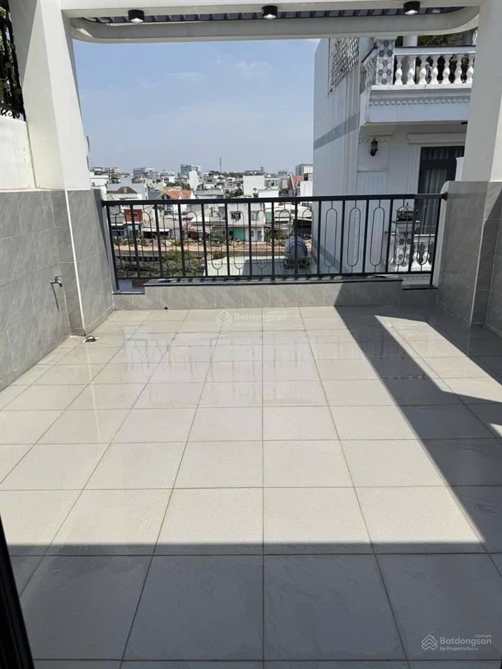 Cơ hội hiếm nhà rẻ nhất thị trường ngay hồ văn huê, q. phú nhuận 3tỷ92 65m2. shr hẻm xe hơi ra vào