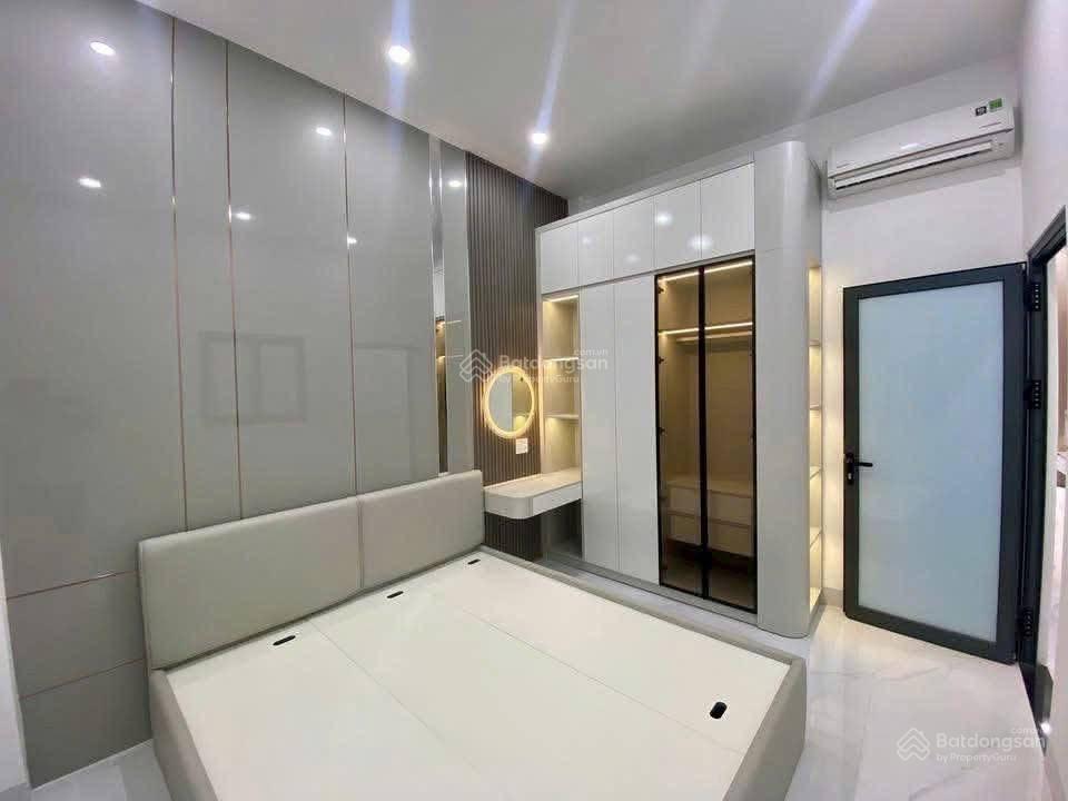 Cơ hội hiếm nhà rẻ nhất thị trường ngay hòa hưng, q.10 4tỷ27 95m2.shr ngân hàng hỗ trợ cho vay