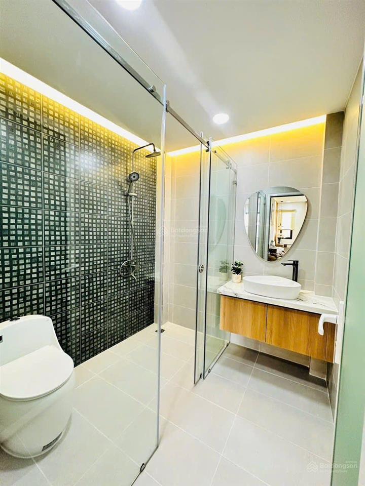 Cơ hội hiếm nhà rẻ nhất thị trường ngay nguyễn hữu cầu, q.1 3tỷ68 m2.shr hẻm xe hơi ra vào