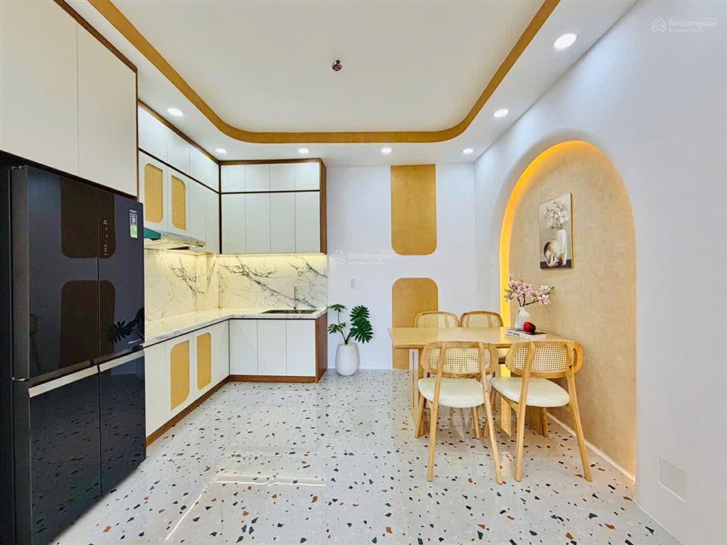 Cơ hội hiếm nhà rẻ bán gấp thị trường ngay lê hoàng phái, q.gò vấp 1tỷ86 50m2.shr hẻm thông xe hơi