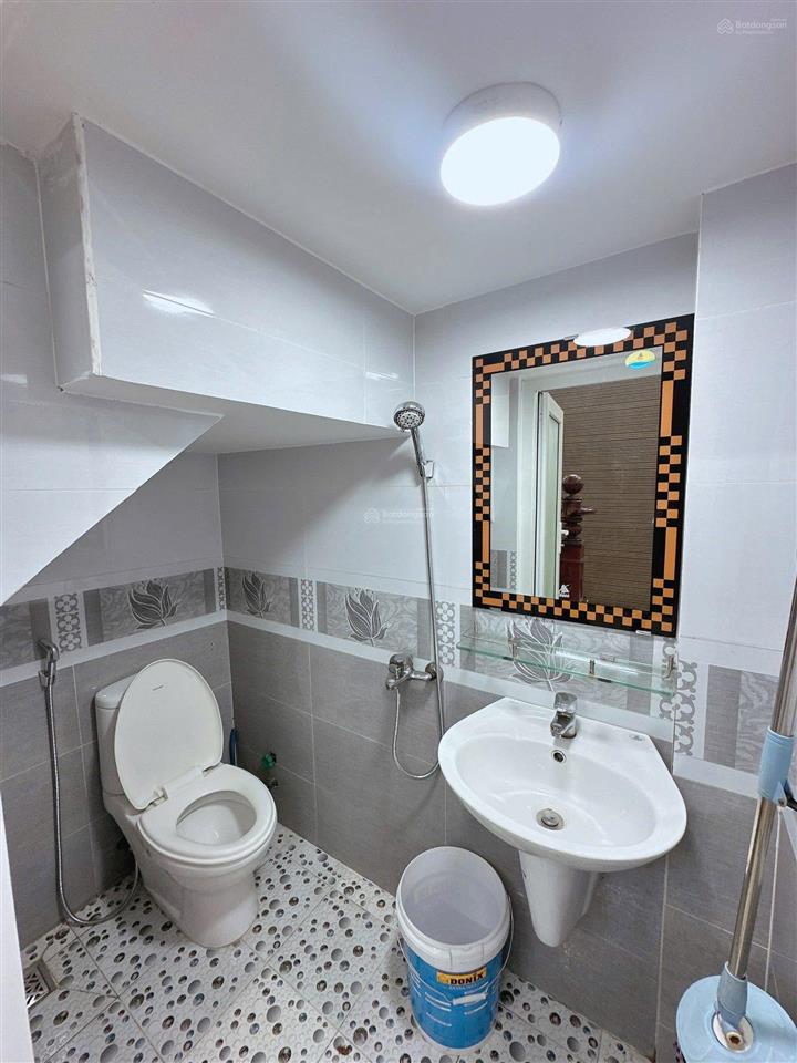 Cơ hội tìm nhà giá rẻ thị trường ngay chu văn an, q.bình thạnh, giá 2 tỷ 350, 62m2. shr hẻm xe hơi