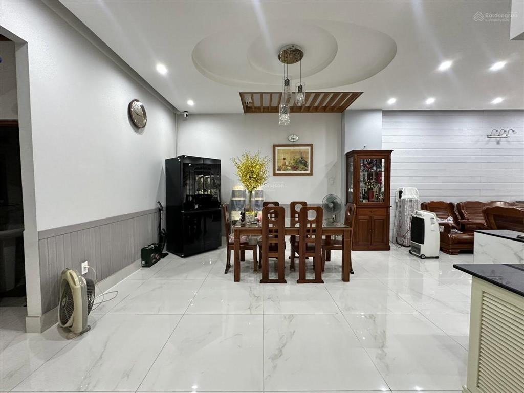 Bán gấp nhà đẹp ngay đường bình lợi ở quận bình thạnh, giá 3 tỷ 480, 85m2. shr hẻm xe hơi thông
