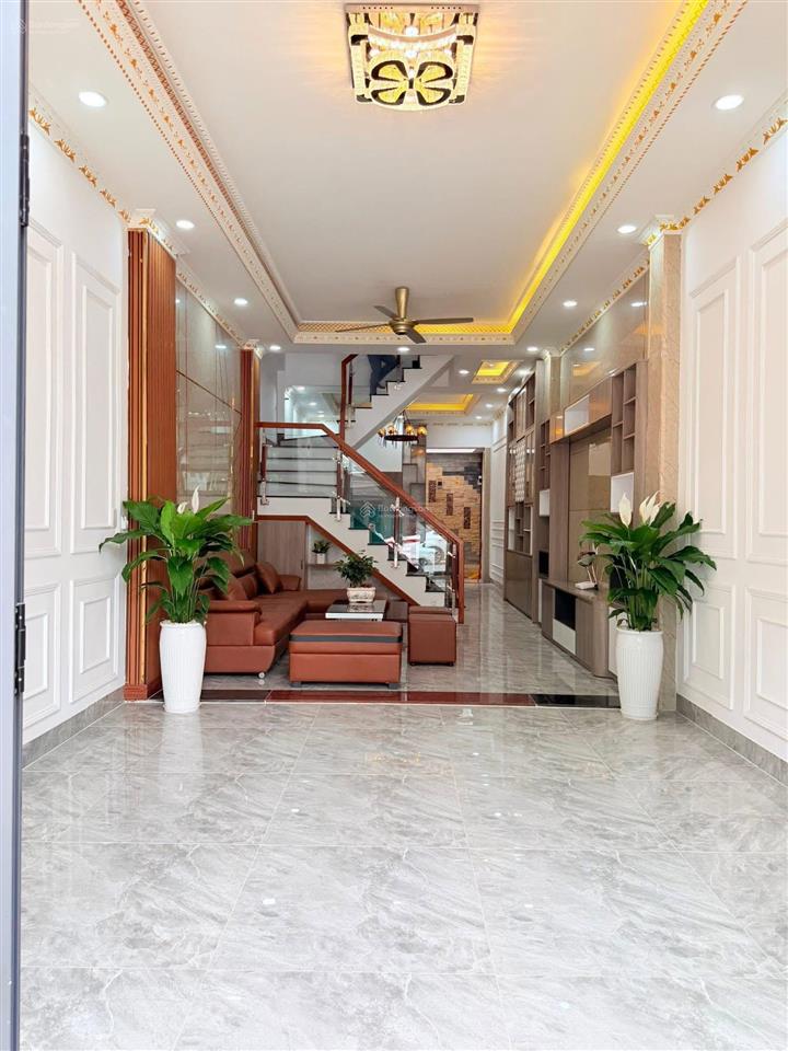 Bán gấp nhà đẹp ngay đường thống nhất, ở quận gò vấp, giá 3 tỷ 190, 64m2. shr, hẻm xe hơi thông