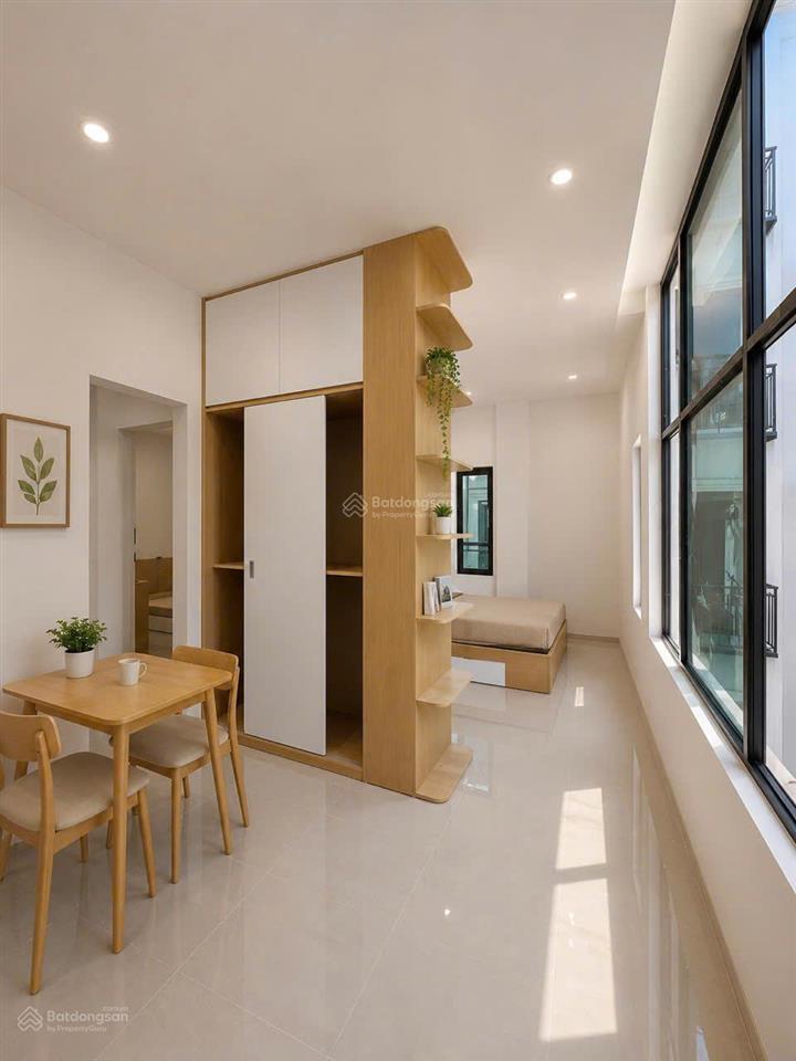 Nội thất đầy đủ, phòng mới tinh, máy giặt riêng