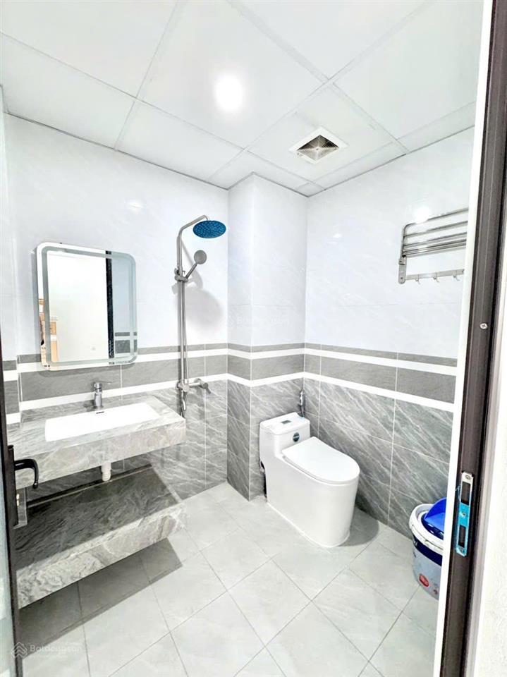 Cho thuê cc mini 35m2, 6,5 triệu, tại 85 xuân thủy, dịch vọng, cầu giấy, hà nội, chính chủ