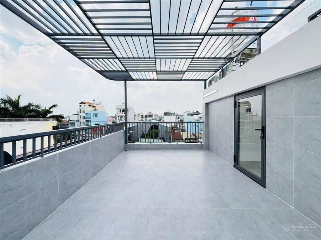Chủ áp lực tài chính  bán gấp nhà 3 tỷ 350 mặt tiền trần quý cáp (q.bình thạnh)  70m2  shr