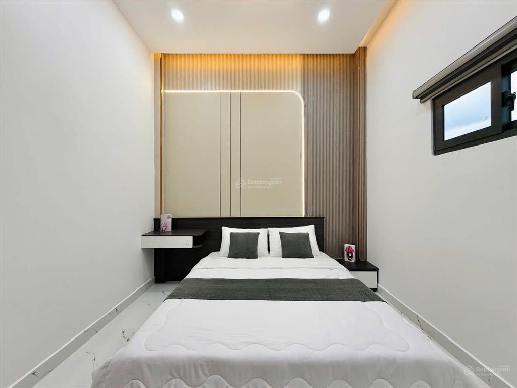 Bán nhà hẻm xe hơi tạ quang bửu (q8) 65m2  sổ hồng riêng chính chủ