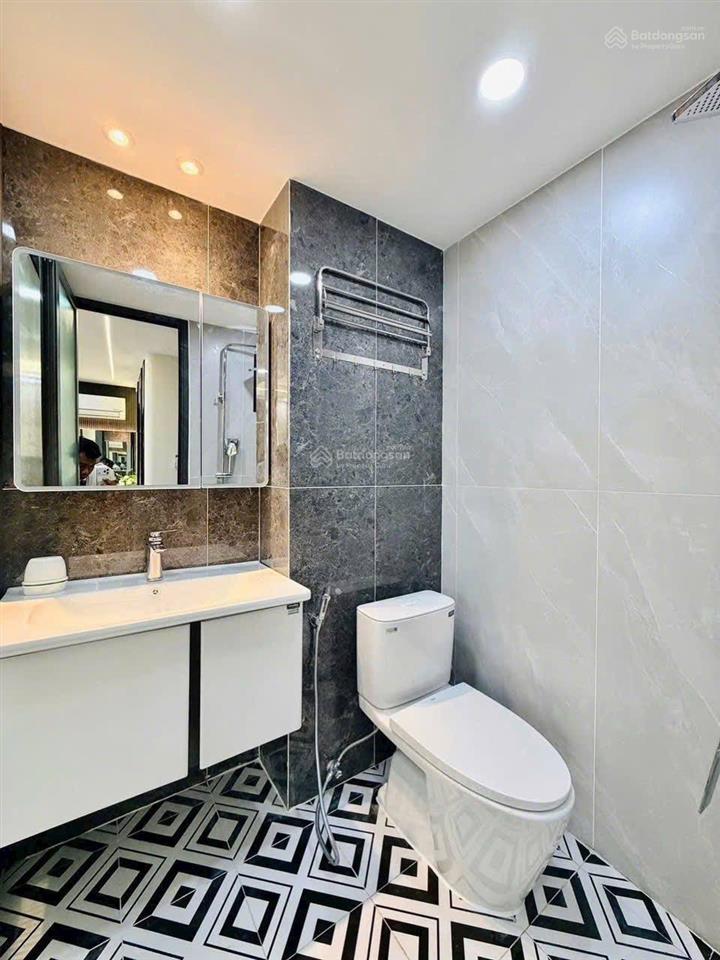 Bán nhà cao thị chính (q7) 3 tỷ 350/66m  sổ hồng riêng chính chủ