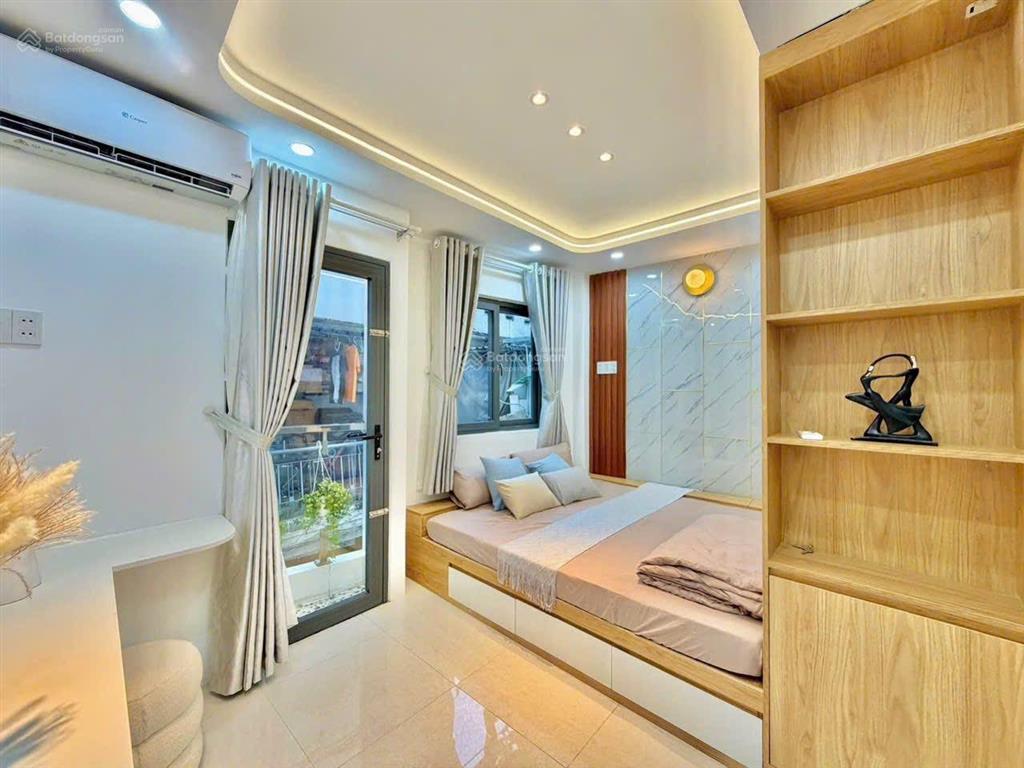 Cơ hội mua nhà giá rẻ thị trường 3 tỷ 800/ 65m2 ở lý chính thắng (q3) shr hẻm xe hơi
