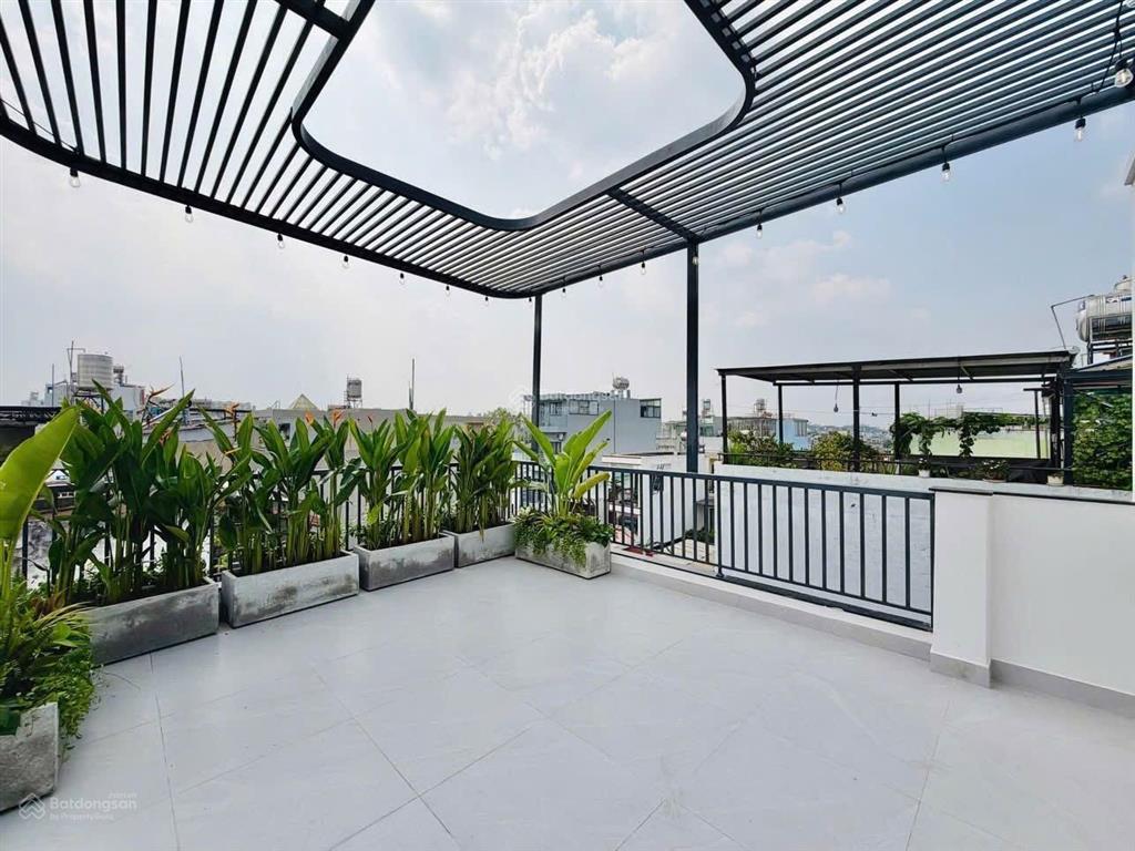 Cần tiền bán gấp nhà 4.2 tỷ/65m2  hẻm thành thái (q10)  shr chính chủ