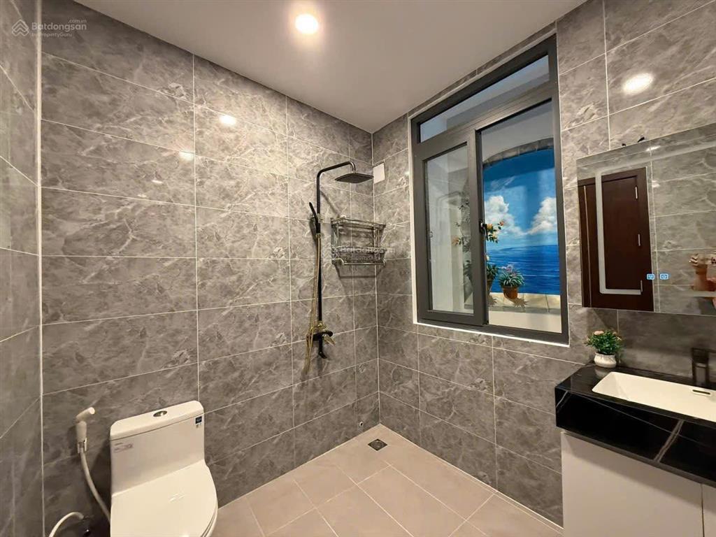 Bán gấp nhà hẻm võ văn tần (q3) 65m2  shr chính chủ  hđ thuê 28tr/tháng