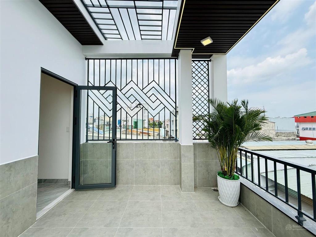 Bán gấp nhà ở hẻm nguyễn thiện thuật (q3)  4.1 tỷ/70m2  shr chính chủ  hđ thuê 28tr/tháng