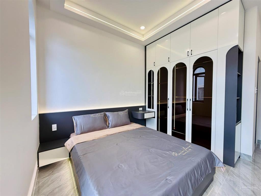Bán gấp nhà ở hẻm nguyễn thiện thuật (q3)  4.1 tỷ/70m2  shr chính chủ  hđ thuê 28tr/tháng