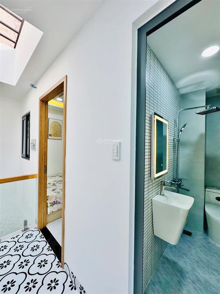 Duy nhất 1 căn thảo điền (q2)  4.8 tỷ/80m2  shr  hđ thuê 32 triệu/tháng