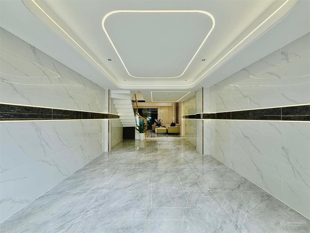 Chính chủ kí gửi nhà phan xích long (phú nhuận)  4 tỷ 180/77m2 shr  hđ thuê 28tr/tháng