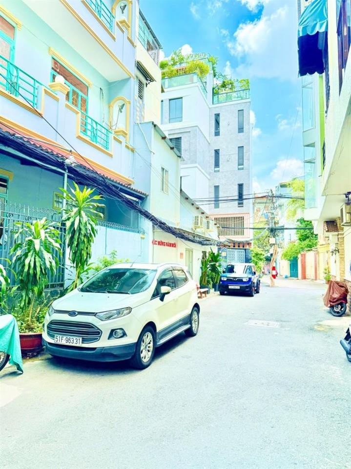 Nhà giá rẻ lý chính thắng, quận 3 36m2 sàn, hẻm ô tô thông, chỉ 2 tỷ hơn