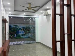 Bán nhà riêng tại khương mai, 6 tỷ vnd, 30 m2, 3pn + 3wc, mặt tiền đẹp, nhiều tiện ích chỉ với