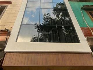 Mặt phố quang trung, hà đông, dt 56m² x 4 tầng, giá 10.5tỷ kinh doanh sầm uất. không lỗi phong thủy