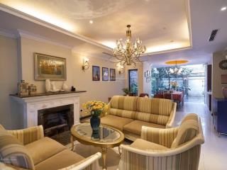 Chính chủ bán gấp biệt thự imperia garden 165m2 5t 1 hầm, mặt tiền 9m. vị trí đẹp nhất 69.99 tỷ