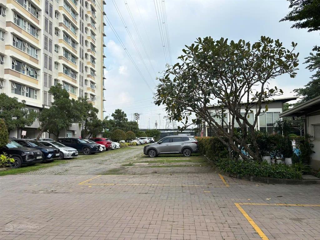 Bán căn hộ flora anh đào 55m2 view sông  hồ bơi, tầng 11 cực thoáng