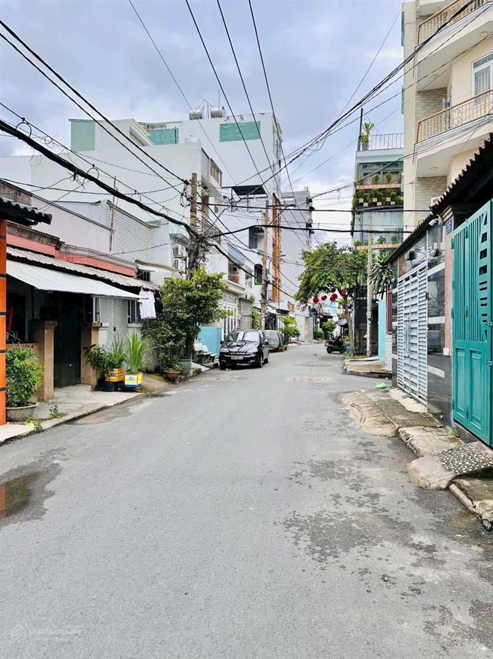 Cần bán gấp nhà man thiện. quận 9. giá tốt 3 tỷ 9/ 56m2. gọi 0904 430 ***