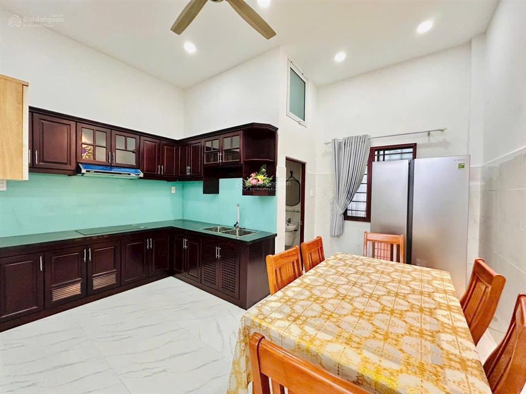Cần bán gấp nhà man thiện. quận 9. giá tốt 3 tỷ 9/ 56m2. gọi 0904 430 ***