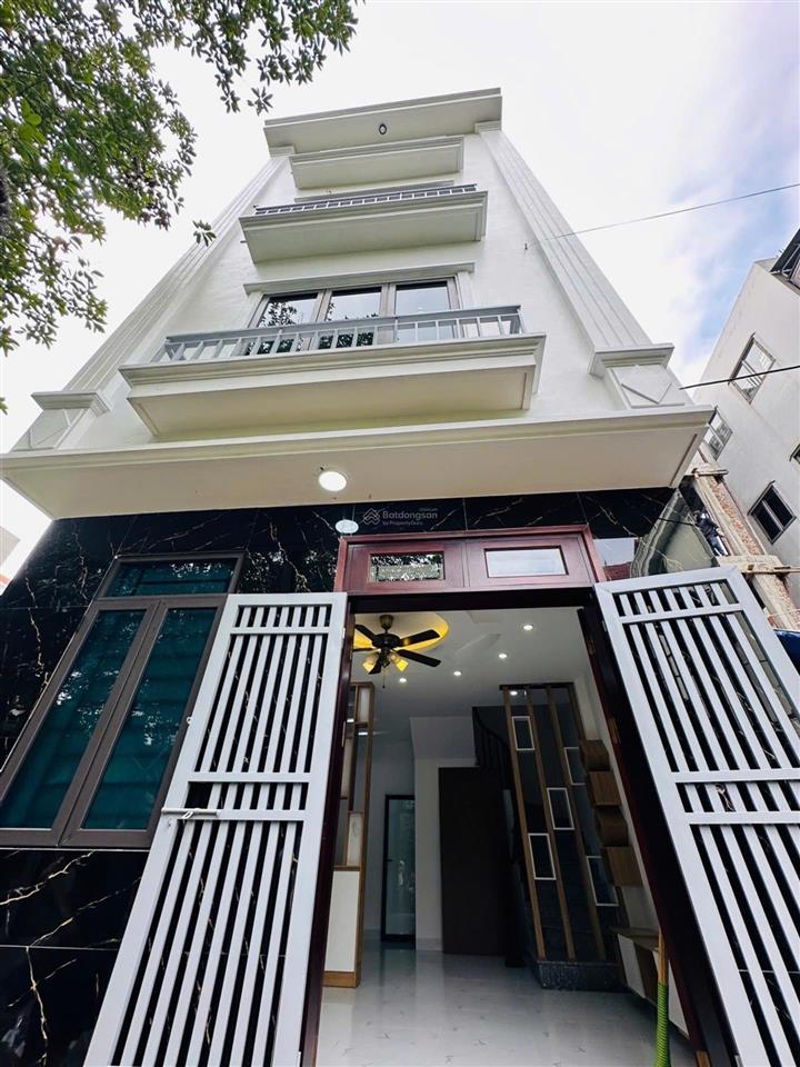 Nhà đẹp trung tâm kim chung  hoài đức giá nhỉnh 5 tỷ cực hiếm
