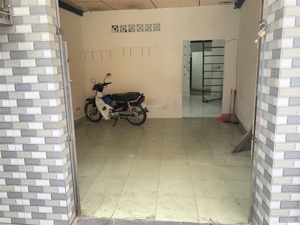 Chính chủ bán nhà 2 mặt tiền đường phan tôn, p.tân định, q.1