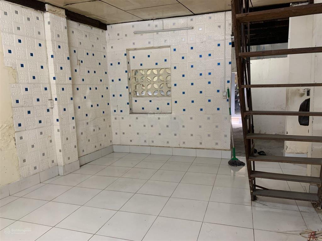 Chính chủ bán nhà 2 mặt tiền đường phan tôn, p.tân định, q.1