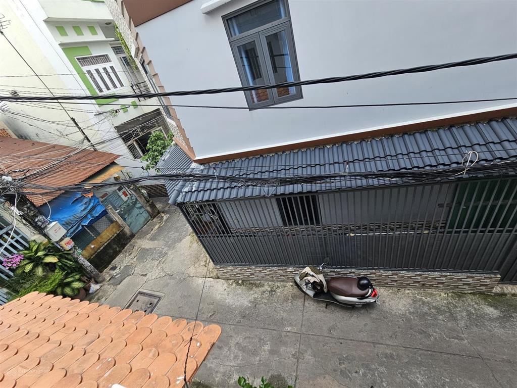 Hẻm xe hơi thông  tân sơn nhì  tân phú  4,3 x 10m (43m²)  2 tầng đẹp  chỉ 6,1 tỷ