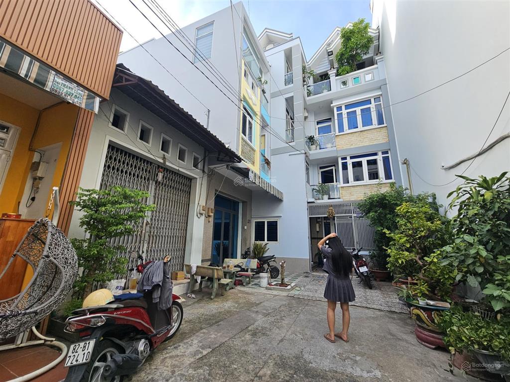 Siêu hiếm  kế aeon tân phú  cn 70m²  4*18m  3pn  khu an ninh dân trí  chỉ với 5.7 tỷ
