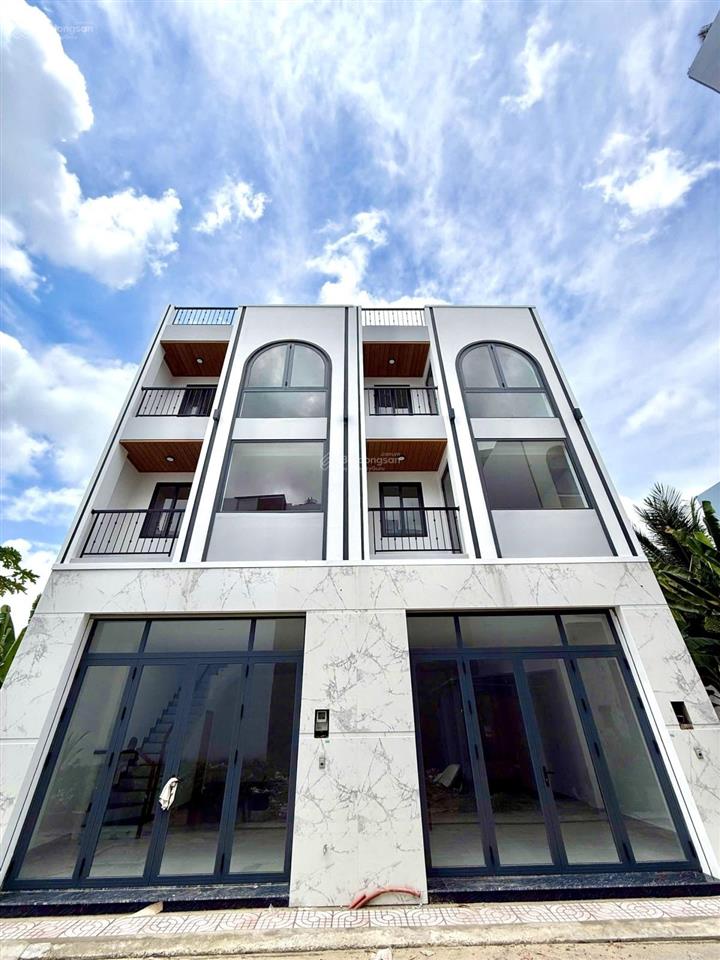 Ngay aeon tân phúhẻm xe hơi 5m5.2 x 10 (50m2)chỉ 6.8.