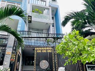 Bán nhà mặt tiền 4 tầng xe hơi lê bôi ngang 5m tặng nội thất có thang máy