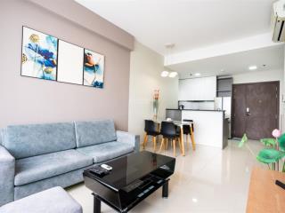Cần bán căn 2pn (75m²) giá 7,8 tỷ  view sông đầy đủ nội thất.